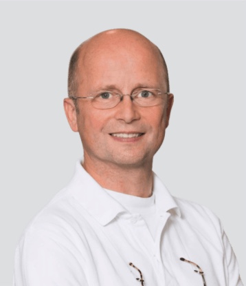 Dr. Thorsten Altvater - Comprehensive orthodontics Hanover